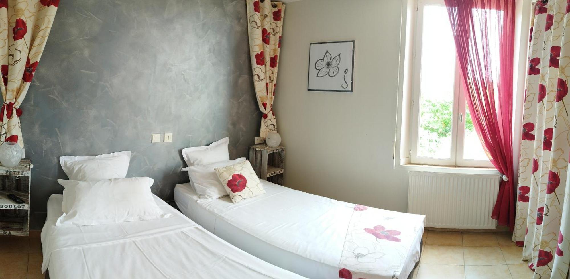 Le Petit Caboulot En Pleine Nature Vaumeilh Exterior photo
